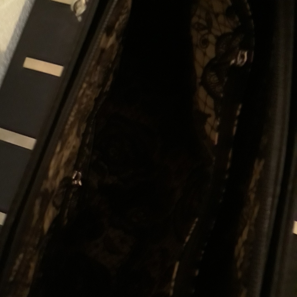 Purse - Picture 7 of 8